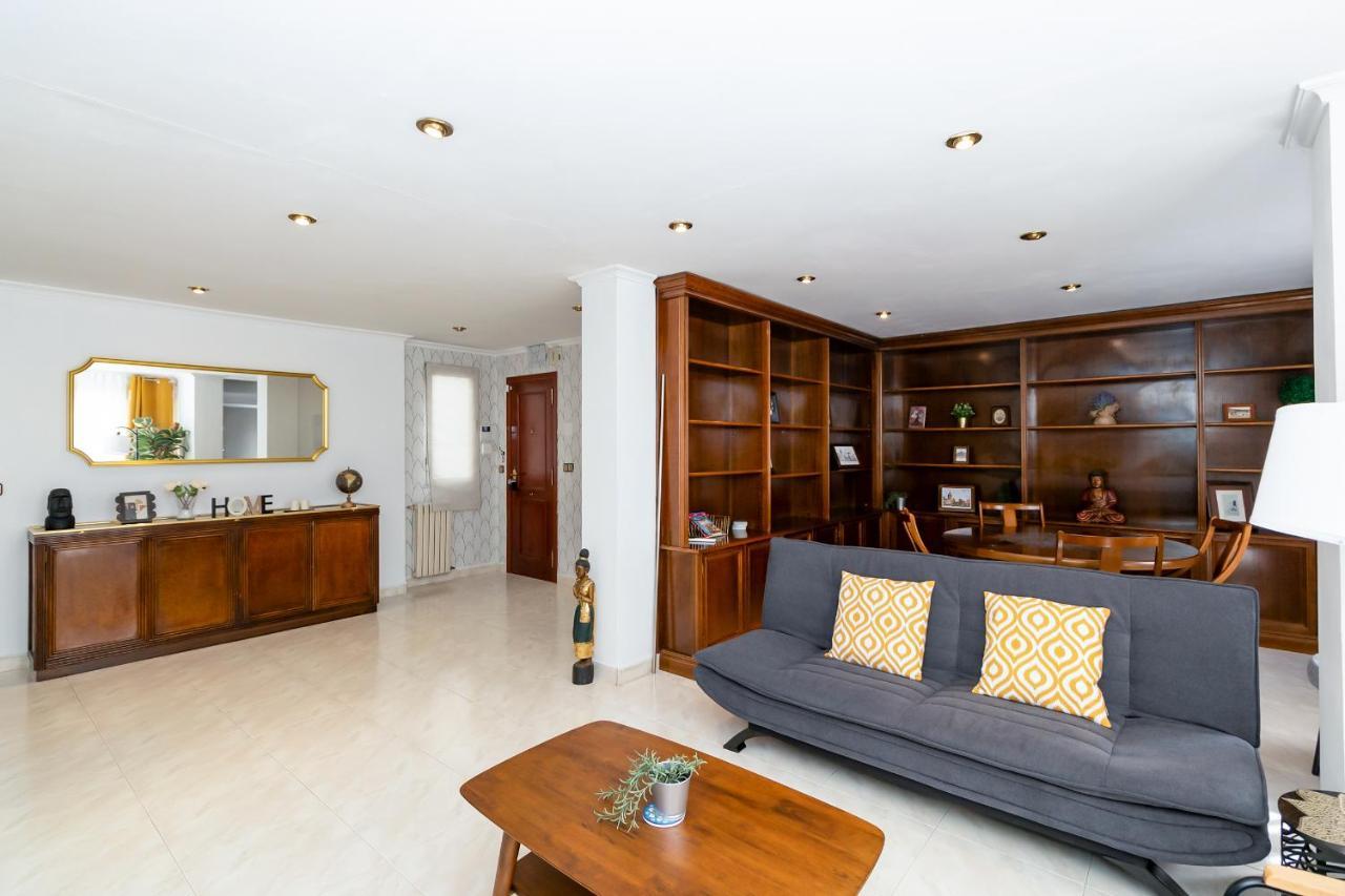 Maxwell House Valencia Apartment Exterior photo