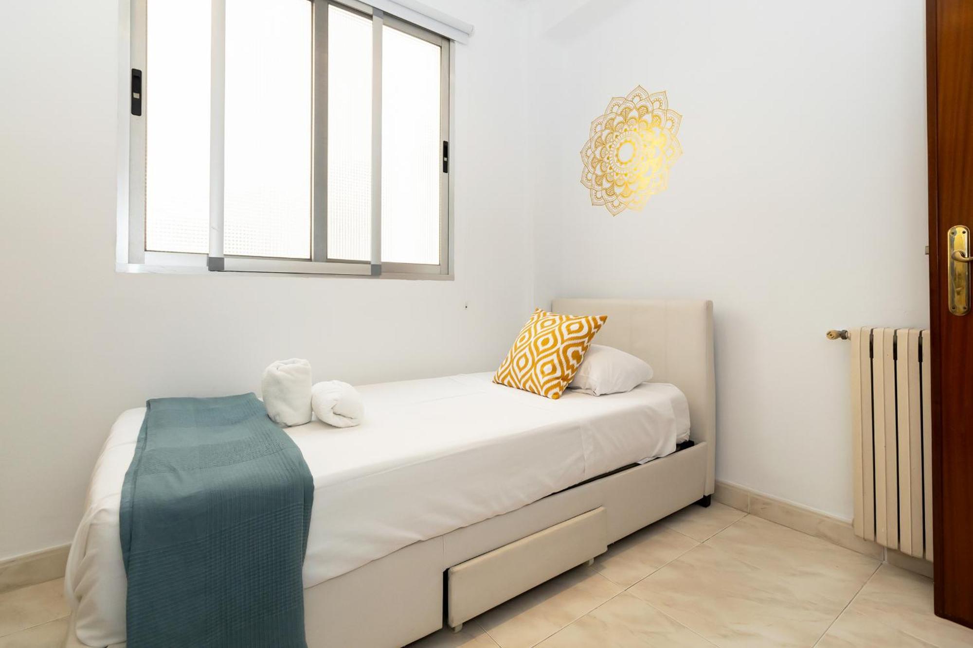 Maxwell House Valencia Apartment Exterior photo